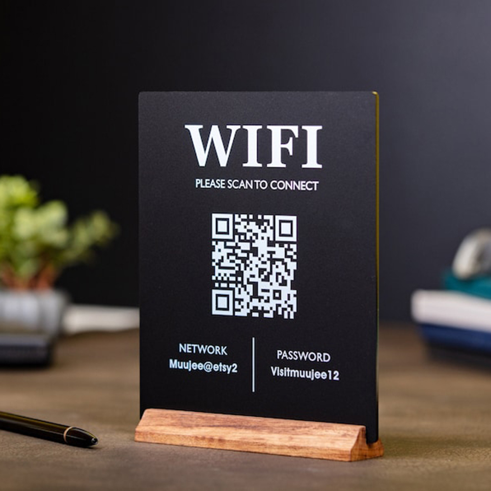 Personalizowany akrylowy znak  – Airbnb Smart Home recenzja i cena