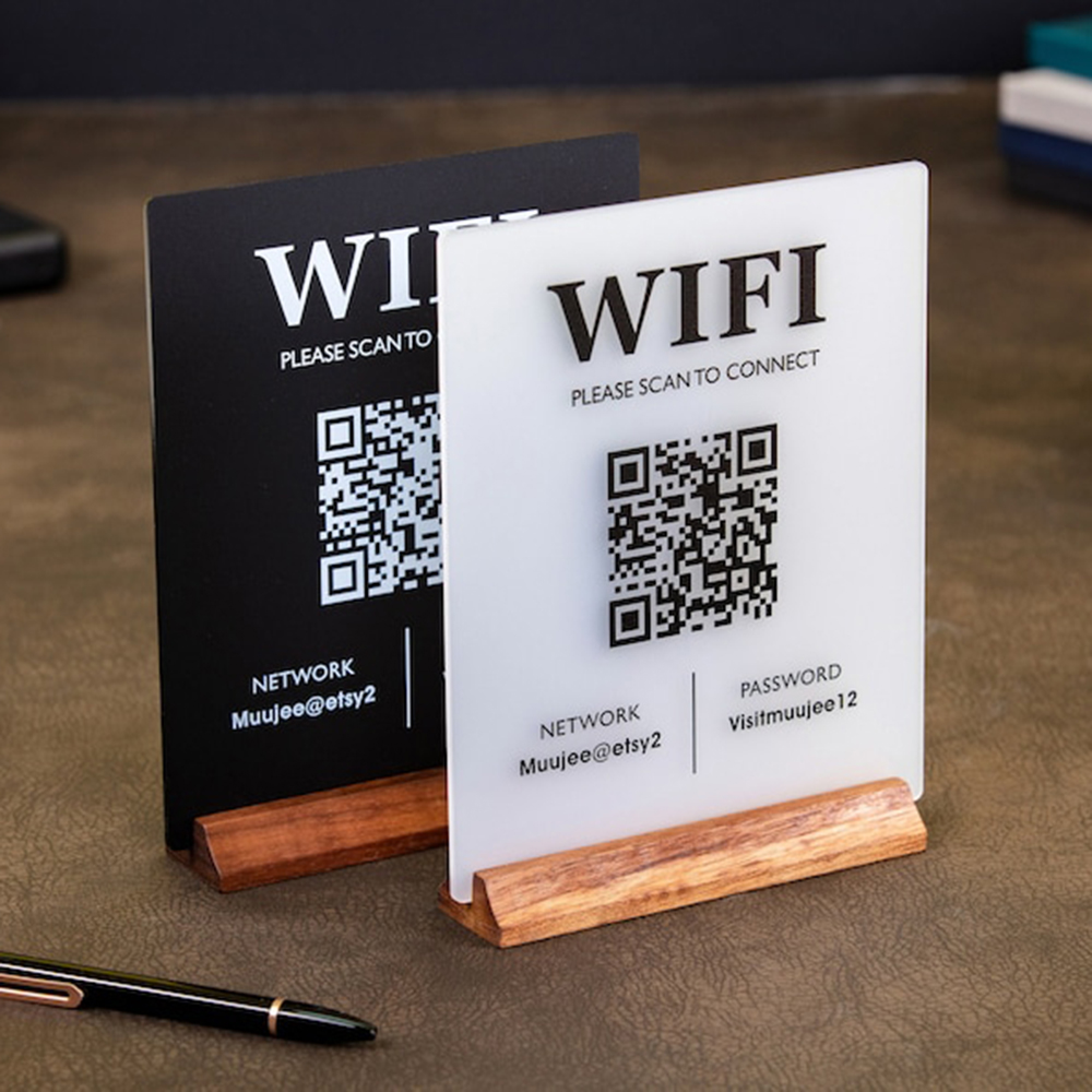 Personalizowany akrylowy znak  – Airbnb Smart Home recenzja i cena